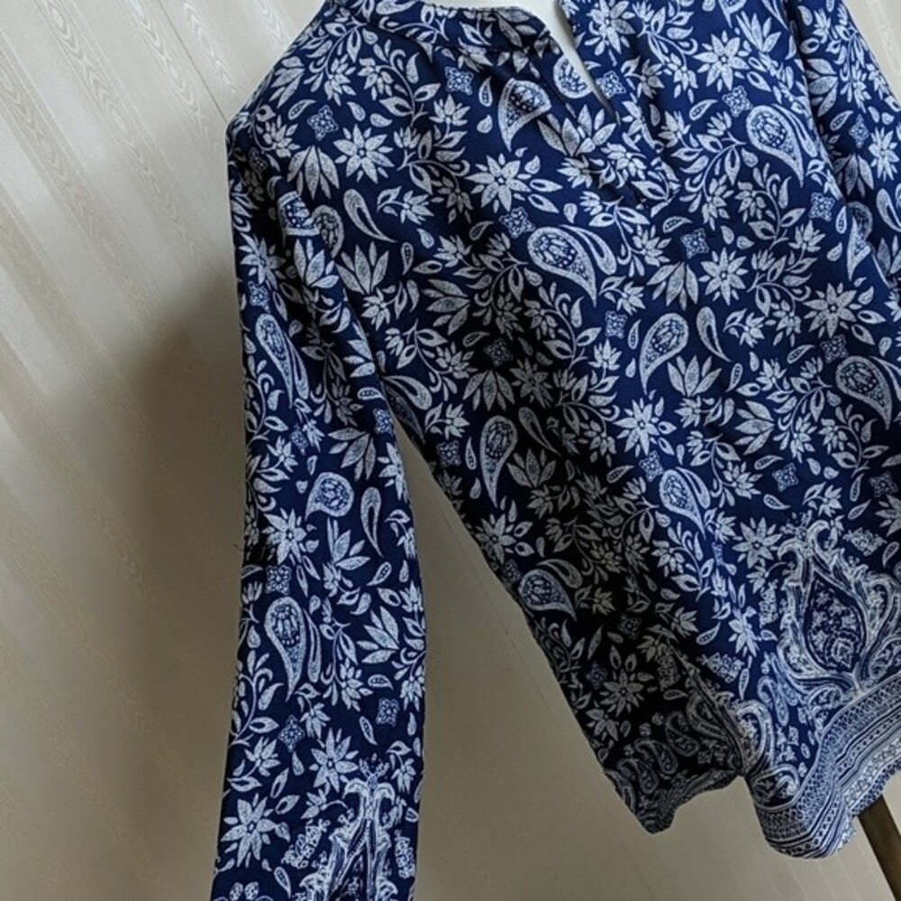 Pink Rose Tunic Top Long Sleeves Paisleys Boho Blue Navy S **NEW** - Picture 3 of 7